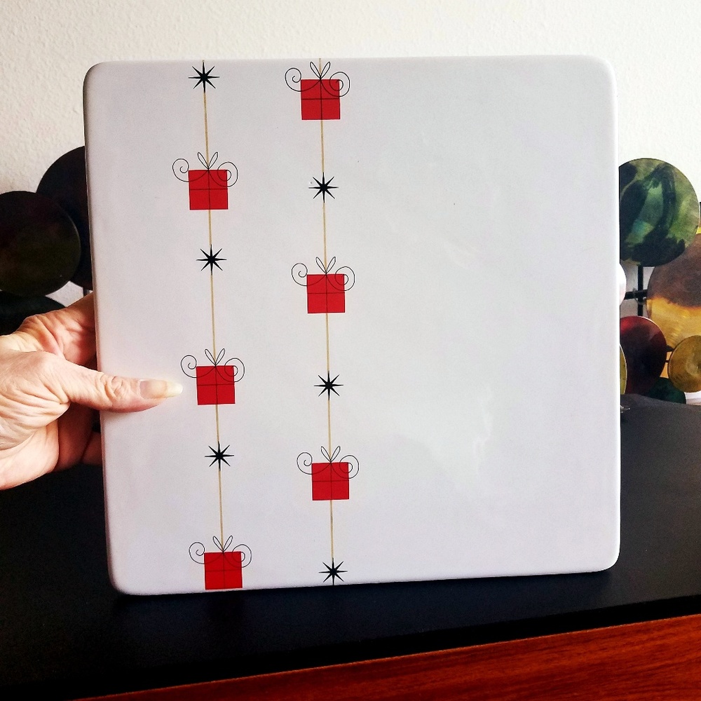 Holiday/Special Occasion Square Serving Trivet